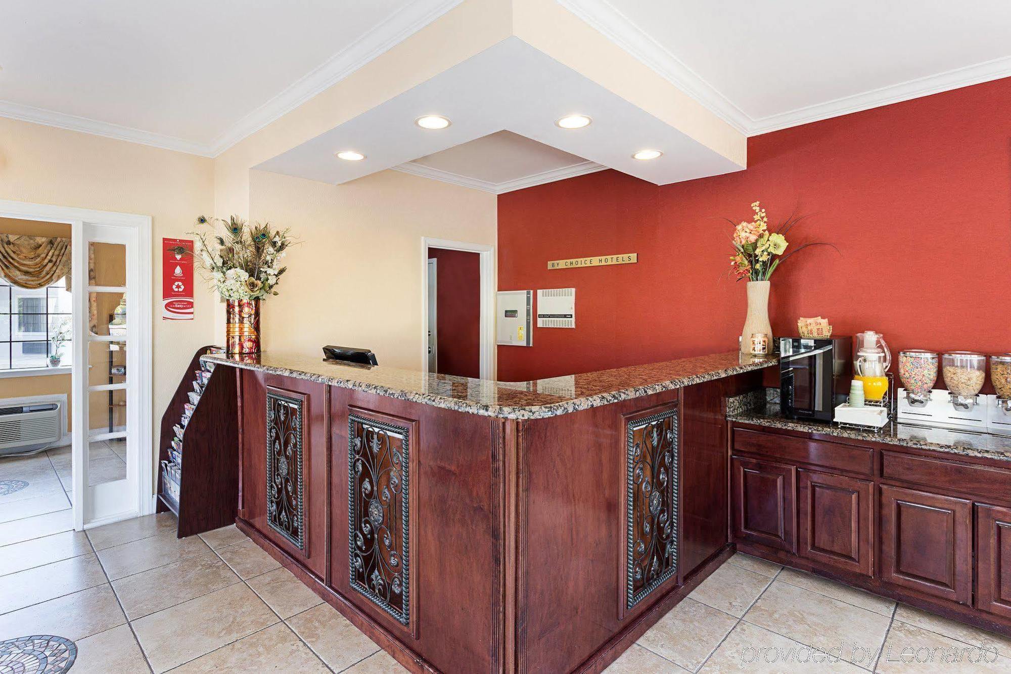 Econo Lodge Inn & Suites هورن ليك المظهر الخارجي الصورة