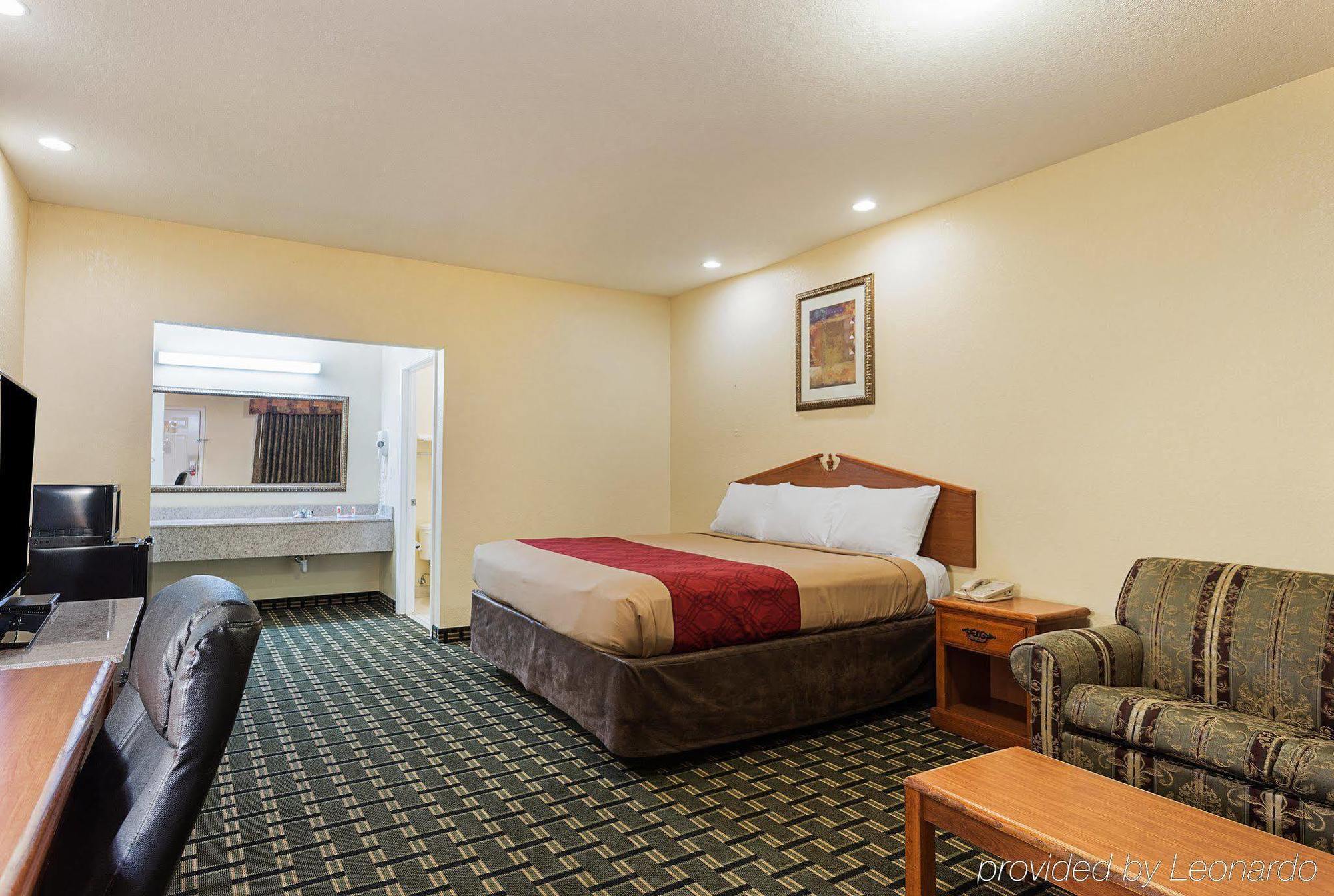 Econo Lodge Inn & Suites هورن ليك المظهر الخارجي الصورة